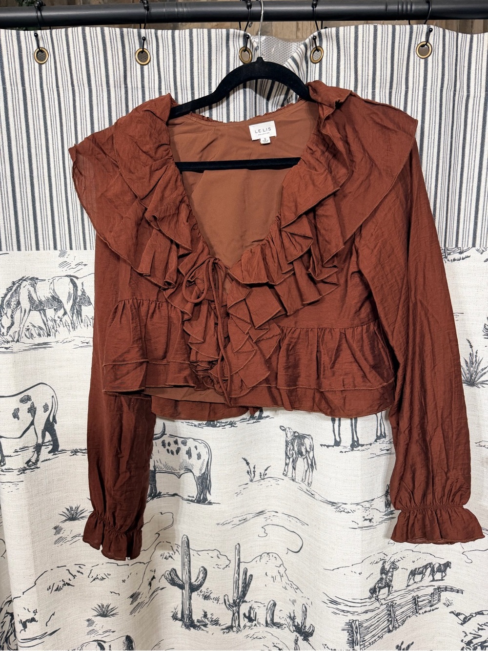 Le Lis Rust Ruffle Tie-Front Blouse